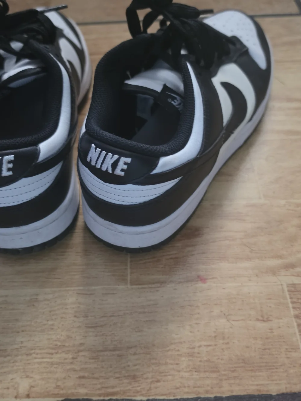Nike Women's Size 8 Black & White Panda Low-Top Sneakers